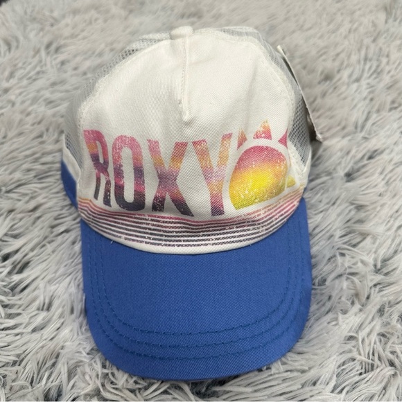 ✨2✖️Host Pick✨ Roxy Trucker Hat NWT - Picture 2 of 16